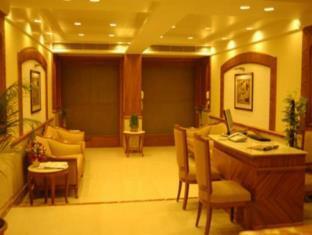 hotel solitaire near mumbai airport